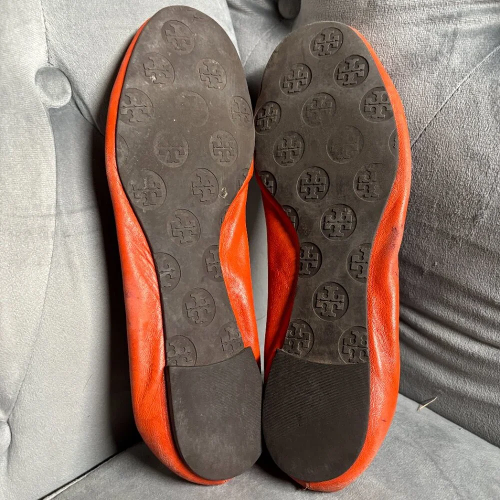 Tory Burch Minnie Travel‎ Ballet Flats Orange Leather Gold Logo – Women’s Size